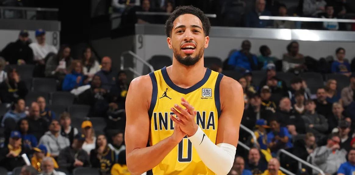 西亚卡姆连续五场比赛得分超过大比分获胜,瑞士队不断突破! 西亚卡姆连续五场比赛得分超过大比分获胜,瑞士队不断突破!