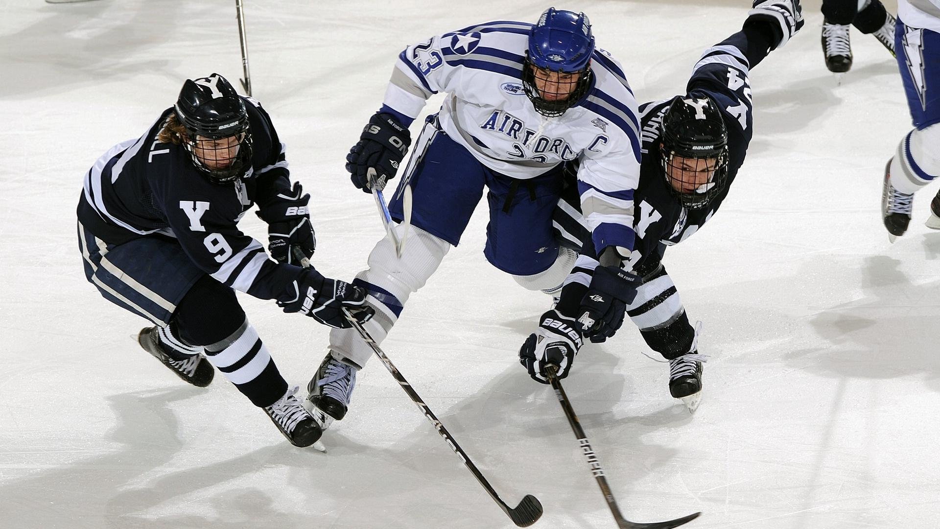 阿扎伦卡新星败北表现突出,巴黎圣日耳曼前途光明!赢得满堂喝彩